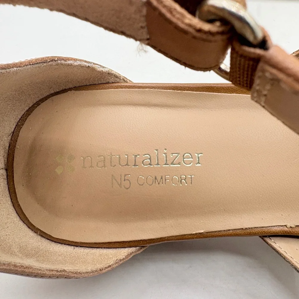 Naturalizer juniper wedge